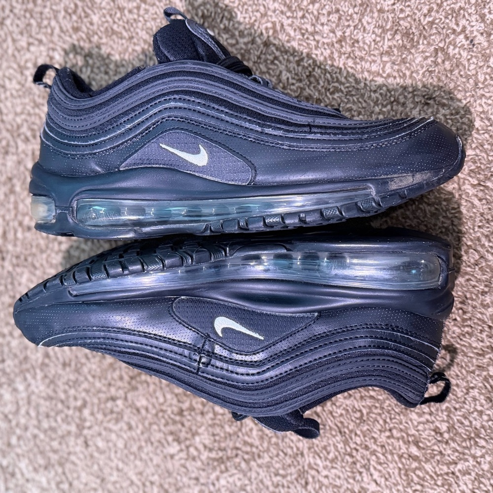 Nike Air Max 97 Black and Gray Shoes | Code 921522-011 size 7Y - Picture 6 of 8